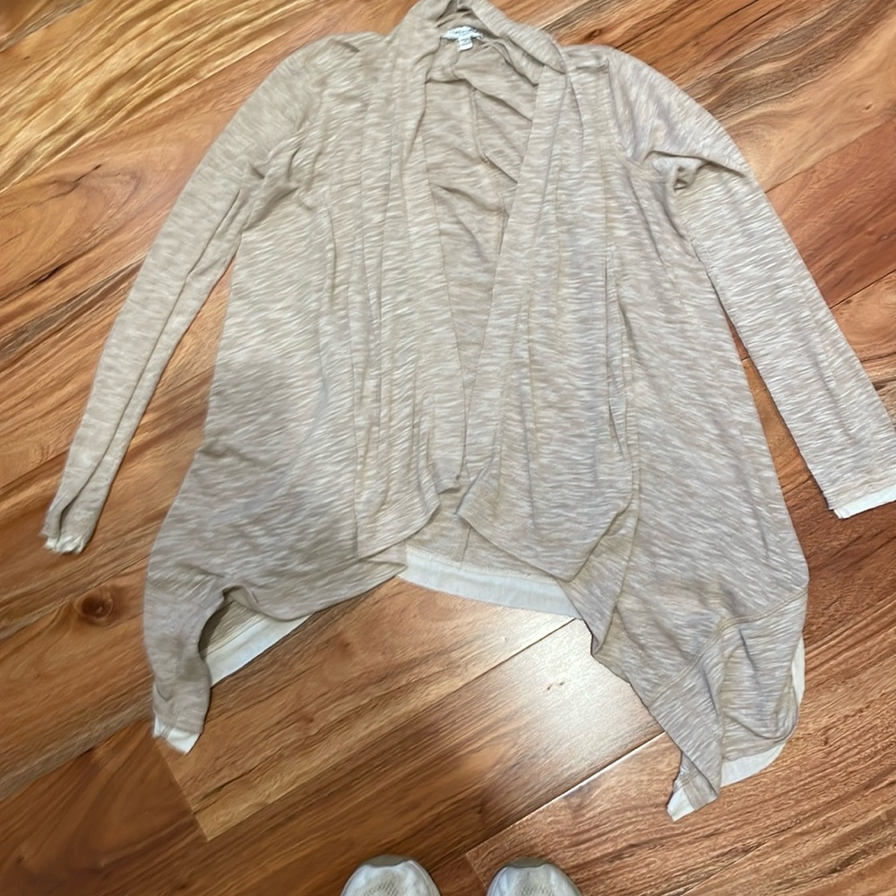 Splendid lightweight cream-colored, wraparound cardigan, size x-small